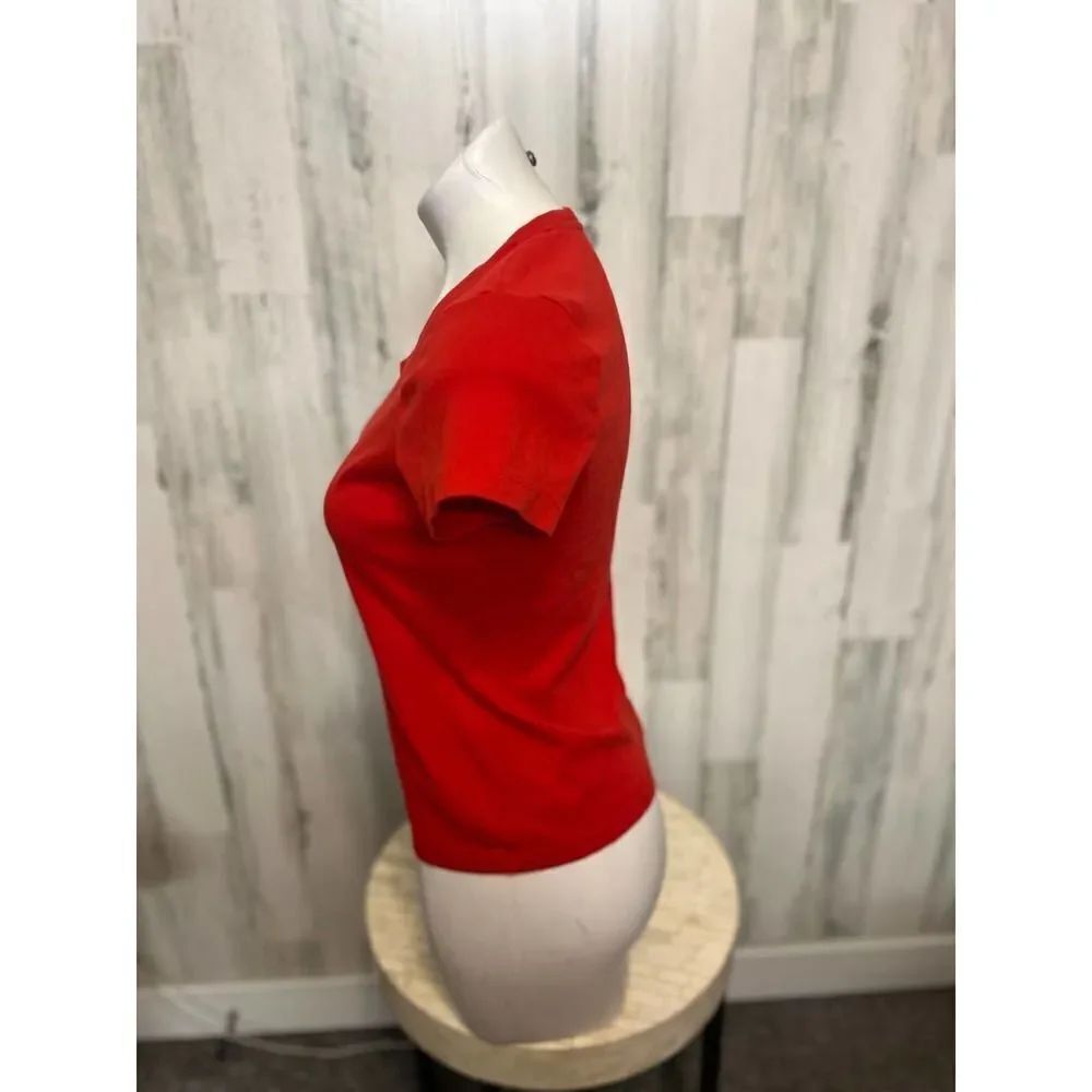 Red V neck top - Picture 4 of 5